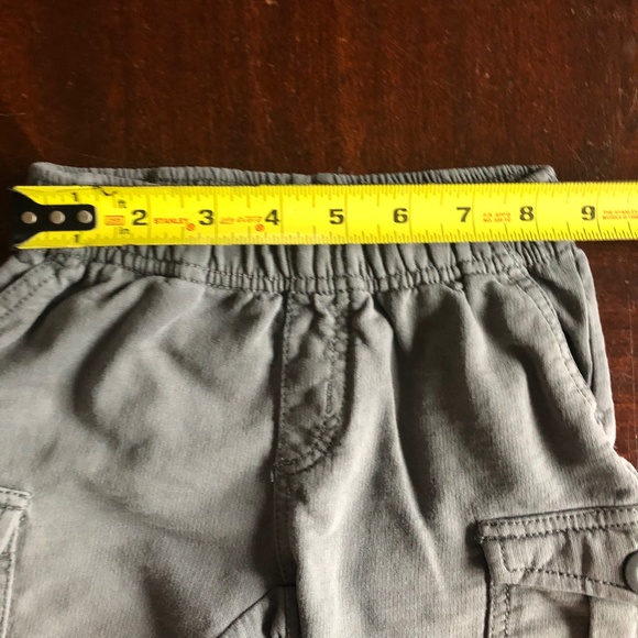 Tea Collection Thunder Gray French Terry Cargo Shorts - Picture 3 of 5